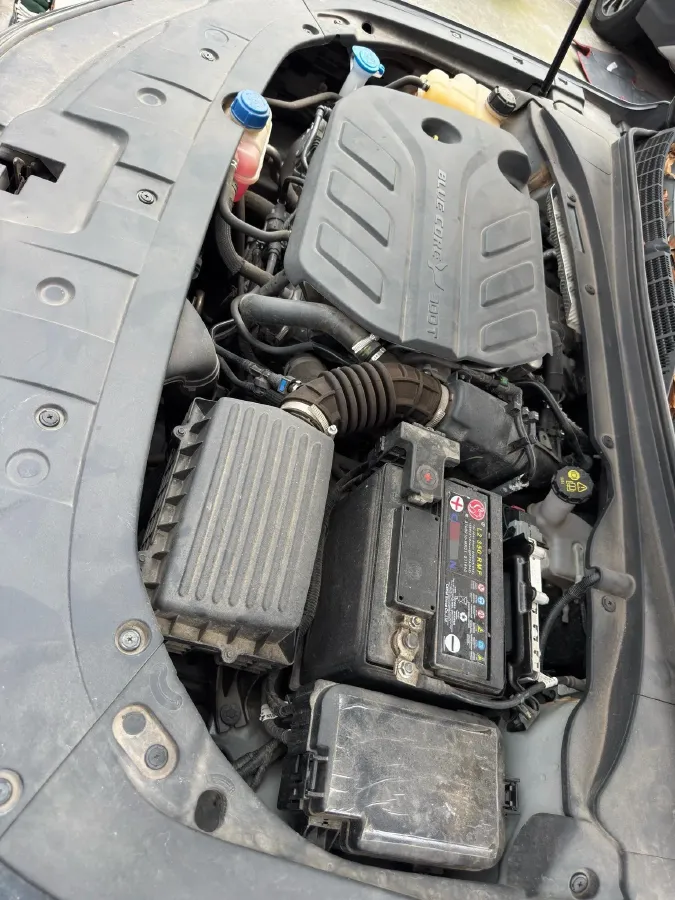 2021 ChangAn Raeton CC 1.5T 180HP L4 7DCT,autocango,china used car exporter,china ev exporter,chinese used car exporter,chinese used ev exporter