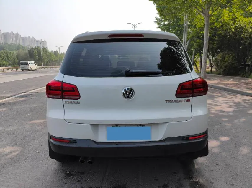 2016 Volkswagen Touran 1.4T 150HP L4 7DCT,autocango,china used car exporter,china ev exporter,chinese used car exporter,chinese used ev exporter