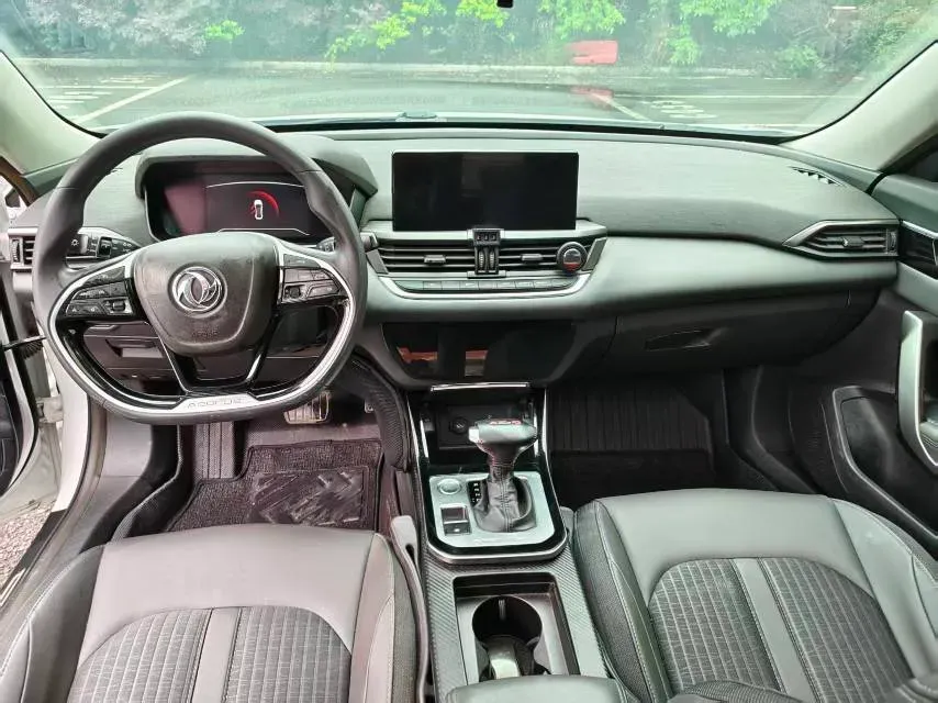 2020 DongFeng Aeolus YiXuan 1.5T 150HP L4 6DCT,autocango,china used car exporter,china ev exporter,chinese used car exporter,chinese used ev exporter