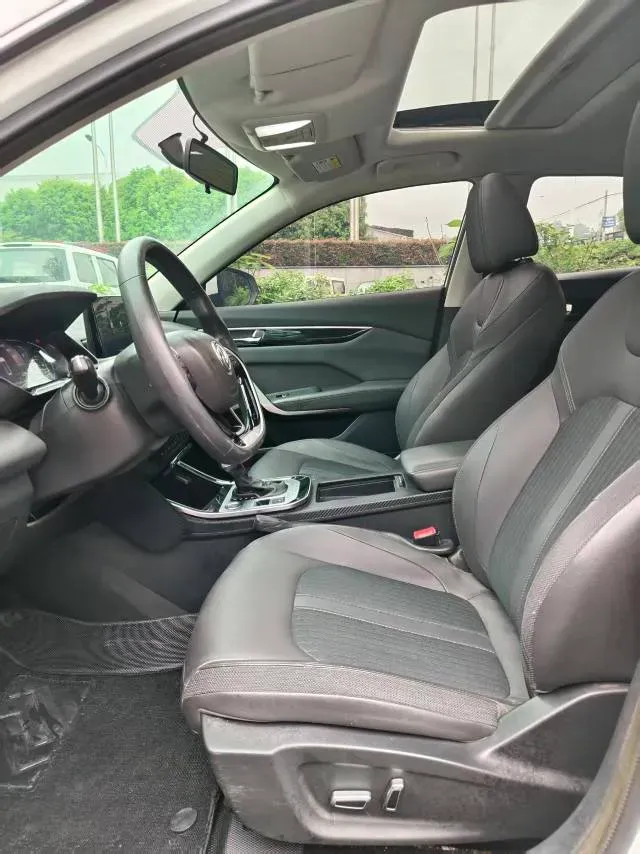 2020 DongFeng Aeolus YiXuan 1.5T 150HP L4 6DCT,autocango,china used car exporter,china ev exporter,chinese used car exporter,chinese used ev exporter