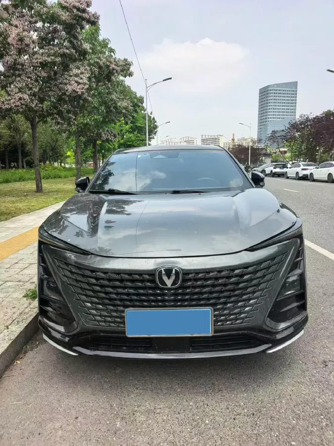 2023 ChangAn UNI-T 1.5T 188HP L4 7DCT,autocango,china used car exporter,china ev exporter,chinese used car exporter,chinese used ev exporter