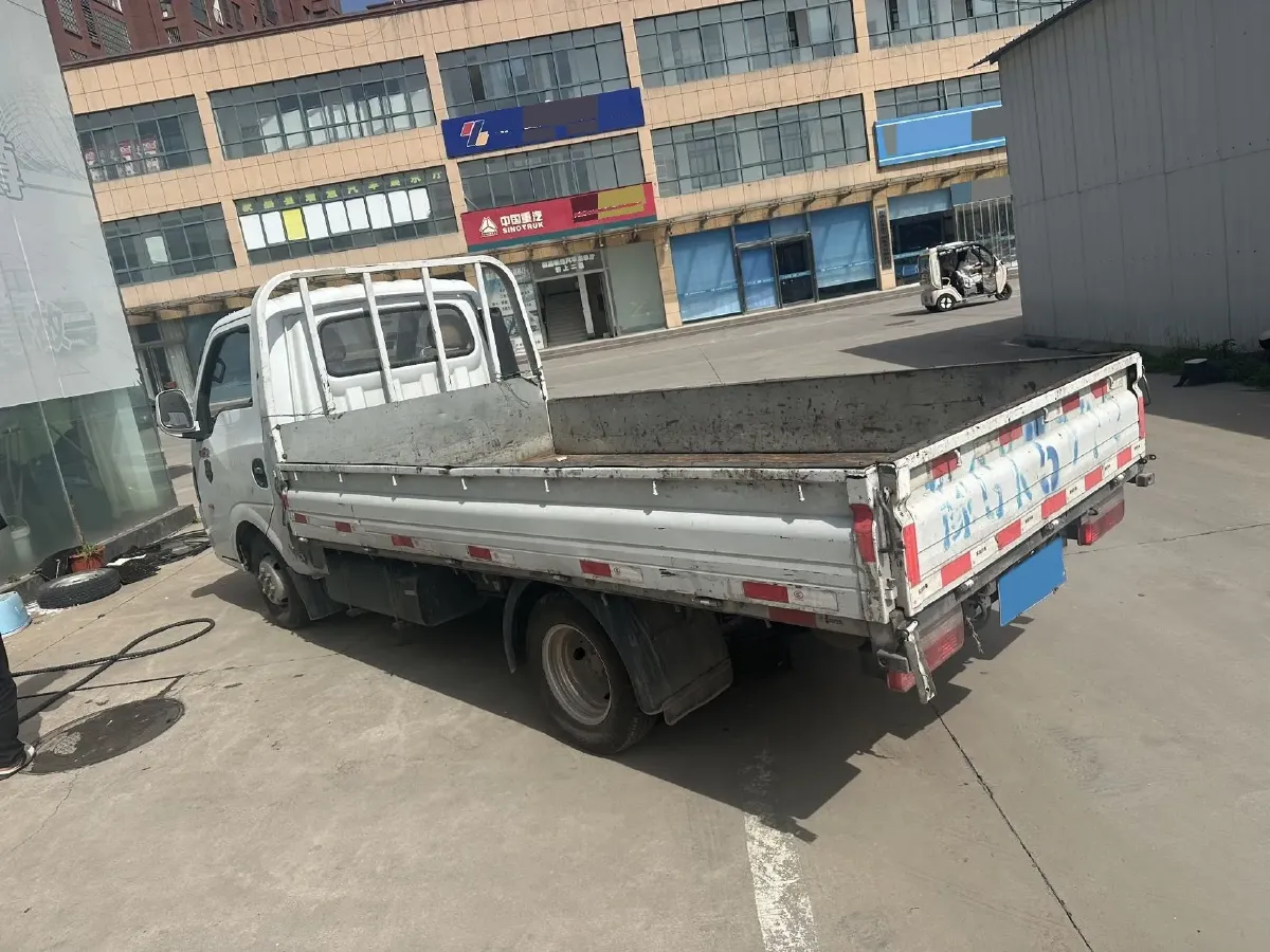 2018 Foton XiangLing M 1.5L 112HP L4 5MT,autocango,china used car exporter,china ev exporter,chinese used car exporter,chinese used ev exporter