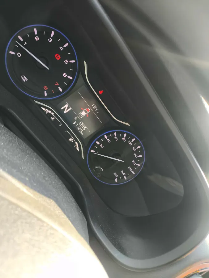 2017 GAC Trumpchi GS3 1.3T 137HP L4 6AT,autocango,china used car exporter,china ev exporter,chinese used car exporter,chinese used ev exporter