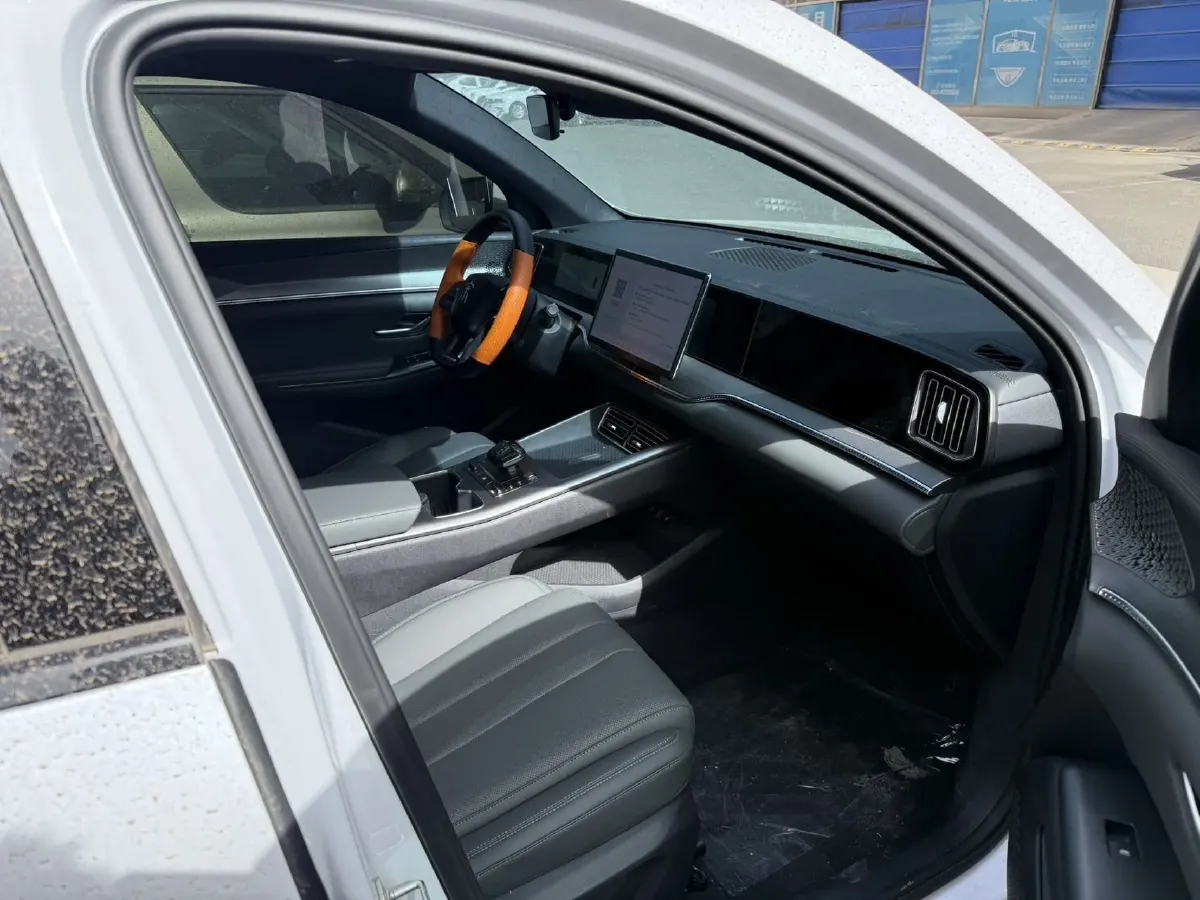 2025 BYD Song Pro 1.5L 101HP L4 E-CVT PHEV 12.9KWH,autocango,china used car exporter,china ev exporter,chinese used car exporter,chinese used ev exporter