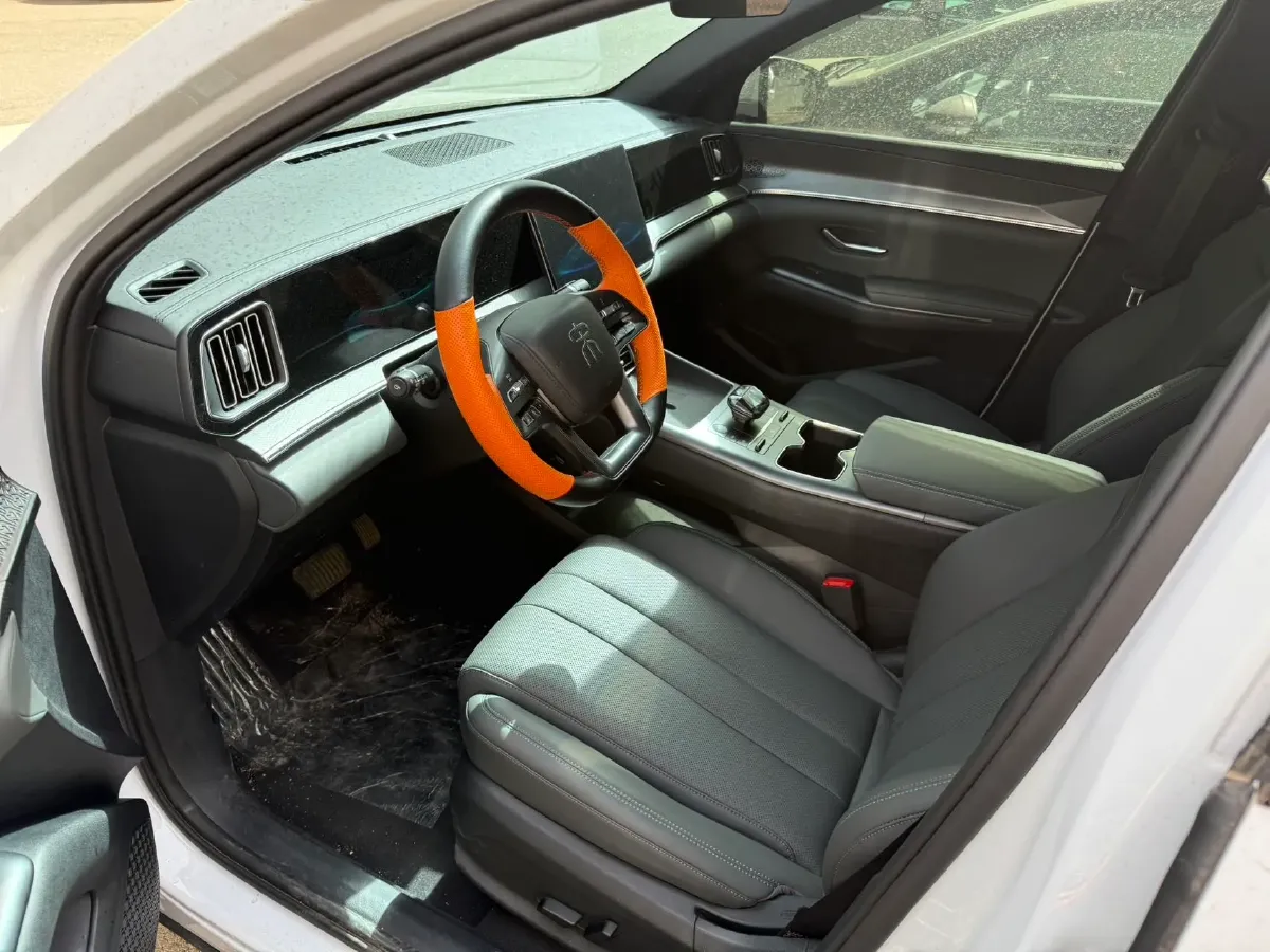 2025 BYD Song Pro 1.5L 101HP L4 E-CVT PHEV 12.9KWH,autocango,china used car exporter,china ev exporter,chinese used car exporter,chinese used ev exporter