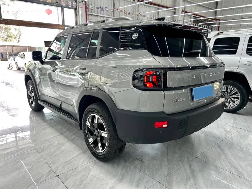 2025 Jetour Freeman 1.5T 184HP L4 7DCT,autocango,china used car exporter,china ev exporter,chinese used car exporter,chinese used ev exporter
