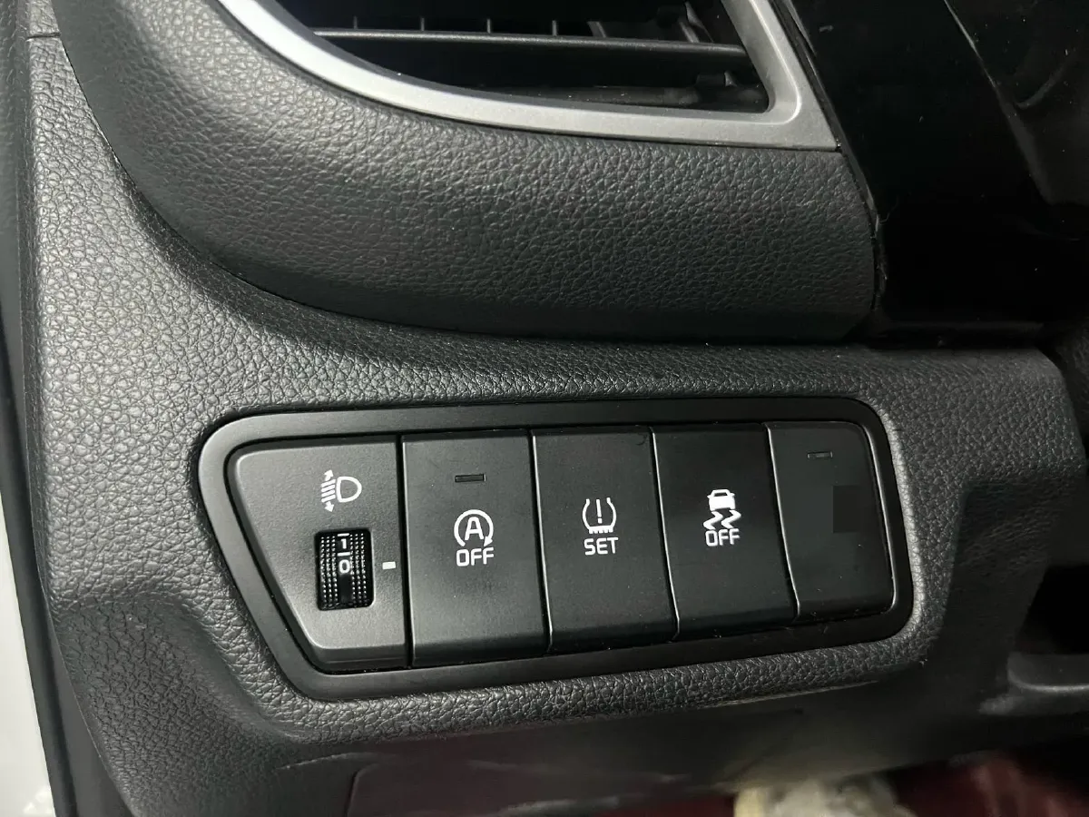 2023 Kia Seltos 1.5L 115HP L4 CVT,autocango,china used car exporter,china ev exporter,chinese used car exporter,chinese used ev exporter