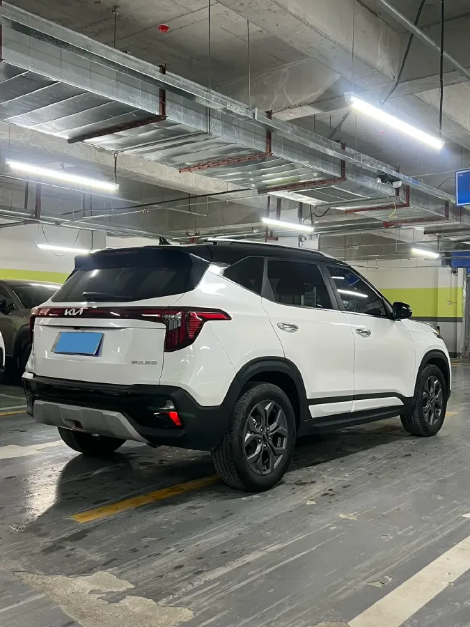 2023 Kia Seltos 1.5L 115HP L4 CVT,autocango,china used car exporter,china ev exporter,chinese used car exporter,chinese used ev exporter
