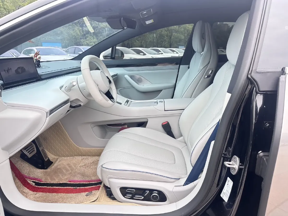 2024 Luxeed S7 BEV 82KWH,autocango,china used car exporter,china ev exporter,chinese used car exporter,chinese used ev exporter