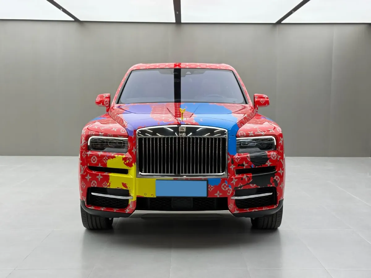 2018 Rolls-Royce Cullinan 6.7T 571HP V12 8AT,autocango,china used car exporter,china ev exporter,chinese used car exporter,chinese used ev exporter