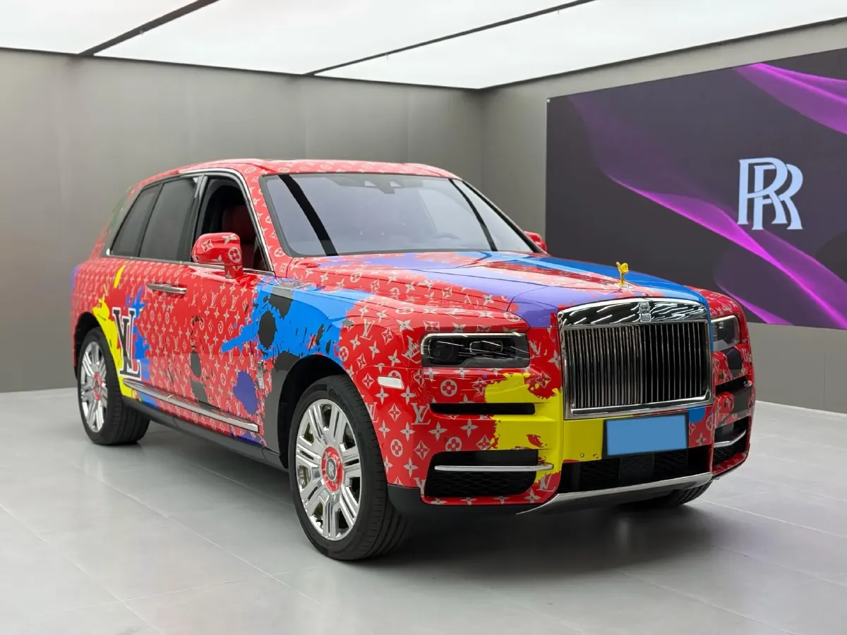 2018 Rolls-Royce Cullinan 6.7T 571HP V12 8AT,autocango,china used car exporter,china ev exporter,chinese used car exporter,chinese used ev exporter