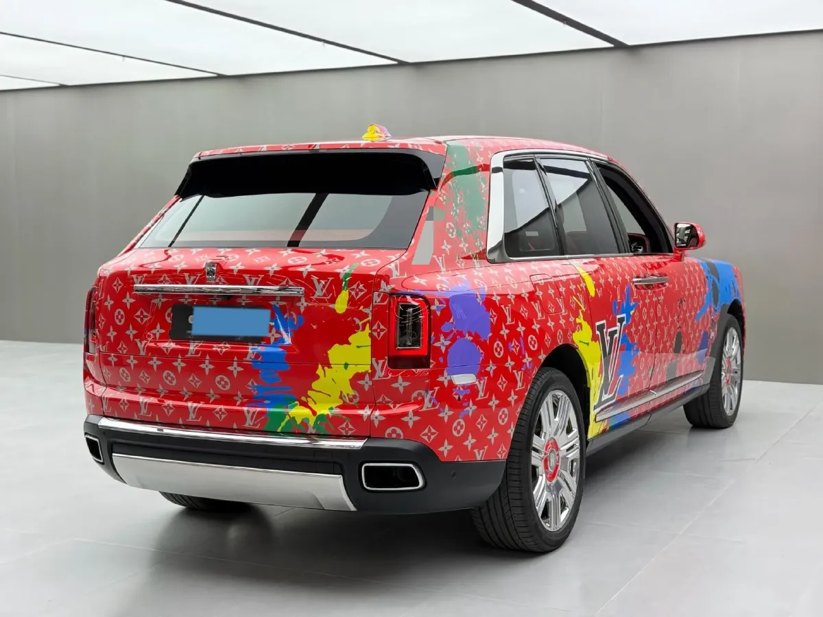 2018 Rolls-Royce Cullinan 6.7T 571HP V12 8AT,autocango,china used car exporter,china ev exporter,chinese used car exporter,chinese used ev exporter