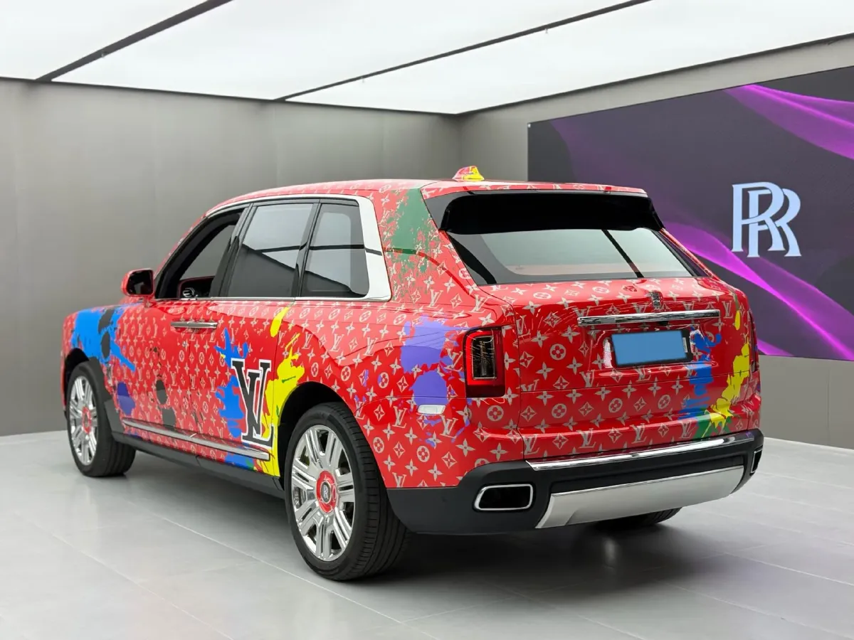 2018 Rolls-Royce Cullinan 6.7T 571HP V12 8AT,autocango,china used car exporter,china ev exporter,chinese used car exporter,chinese used ev exporter