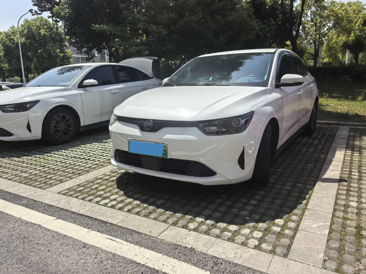 2021 Weltmeister E.5 BEV 58.589KWH,autocango,china used car exporter,china ev exporter,chinese used car exporter,chinese used ev exporter