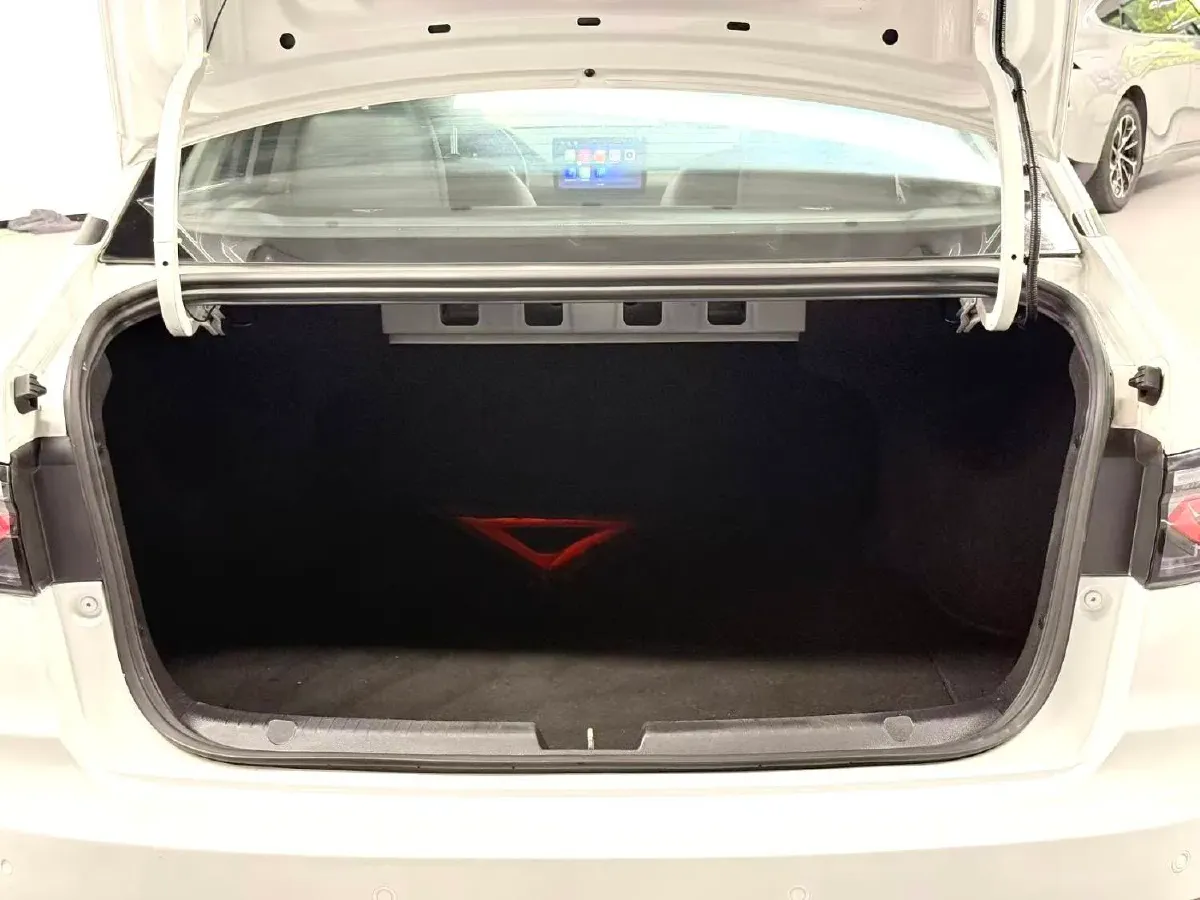 2021 Weltmeister E.5 BEV 58.589KWH,autocango,china used car exporter,china ev exporter,chinese used car exporter,chinese used ev exporter