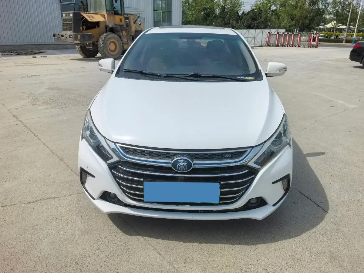 2017 BYD Qin 1.5T 154HP L4 6DCT PHEV 15.2KWH,autocango,china used car exporter,china ev exporter,chinese used car exporter,chinese used ev exporter