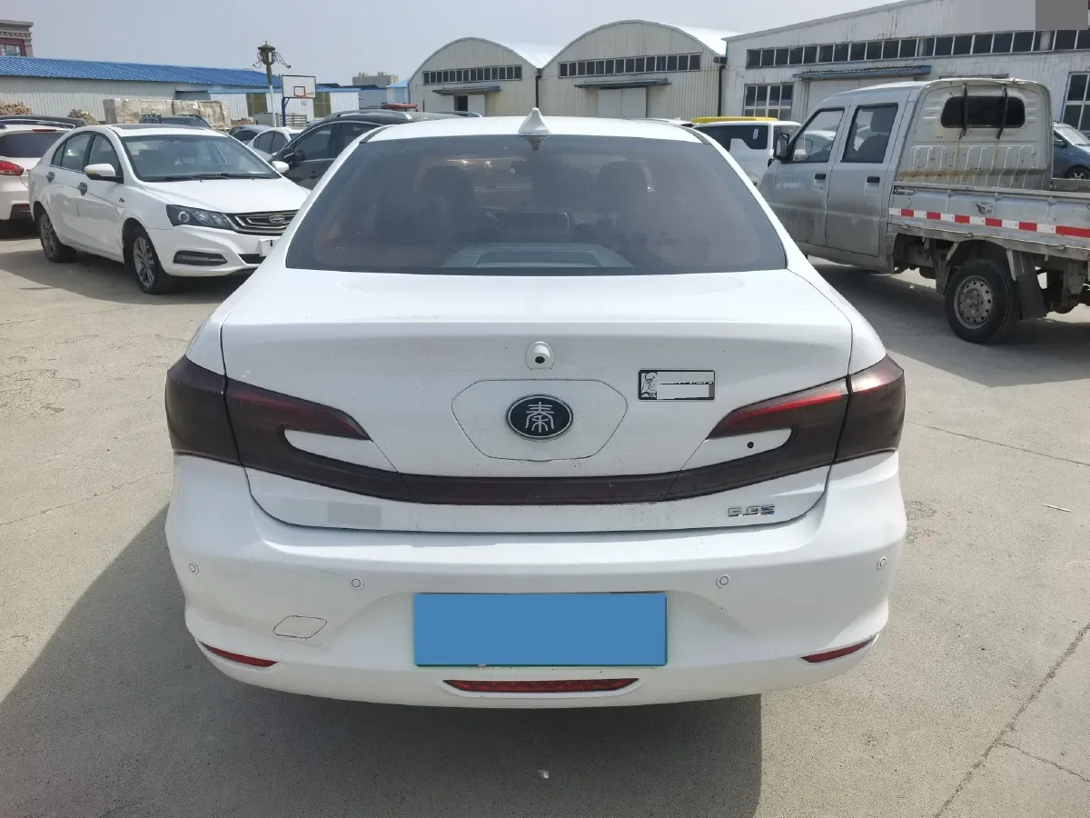 2017 BYD Qin 1.5T 154HP L4 6DCT PHEV 15.2KWH,autocango,china used car exporter,china ev exporter,chinese used car exporter,chinese used ev exporter