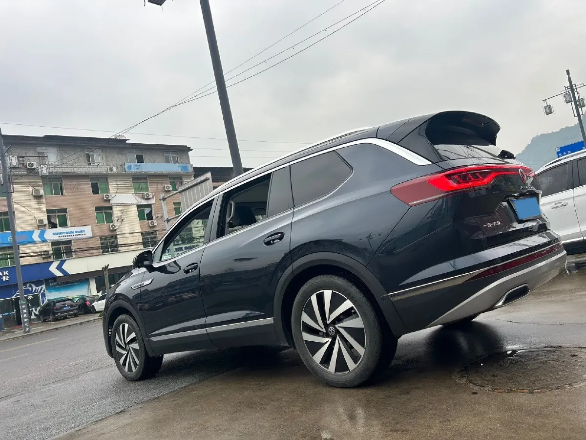 2021 Volkswagen Talagon 2.0T 220HP L4 7DCT,autocango,china used car exporter,china ev exporter,chinese used car exporter,chinese used ev exporter