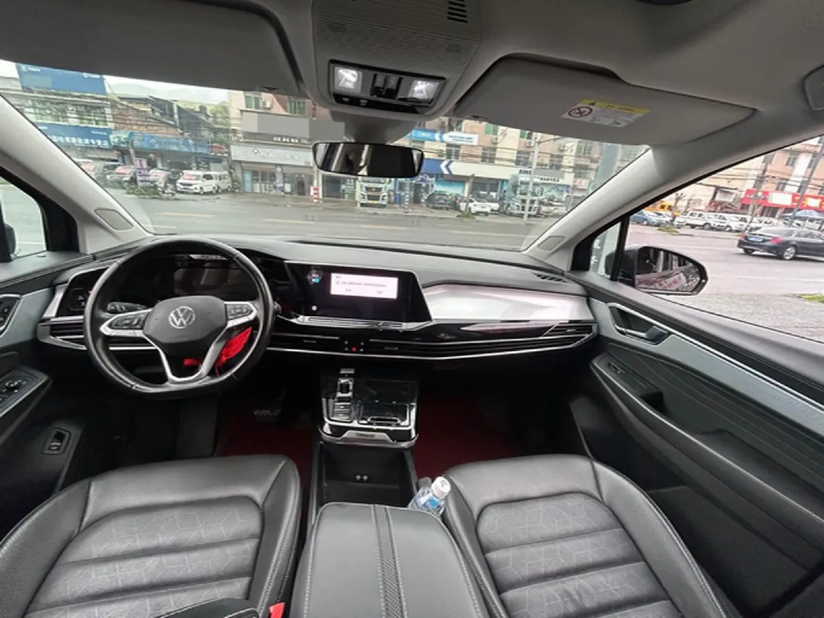 2021 Volkswagen Talagon 2.0T 220HP L4 7DCT,autocango,china used car exporter,china ev exporter,chinese used car exporter,chinese used ev exporter