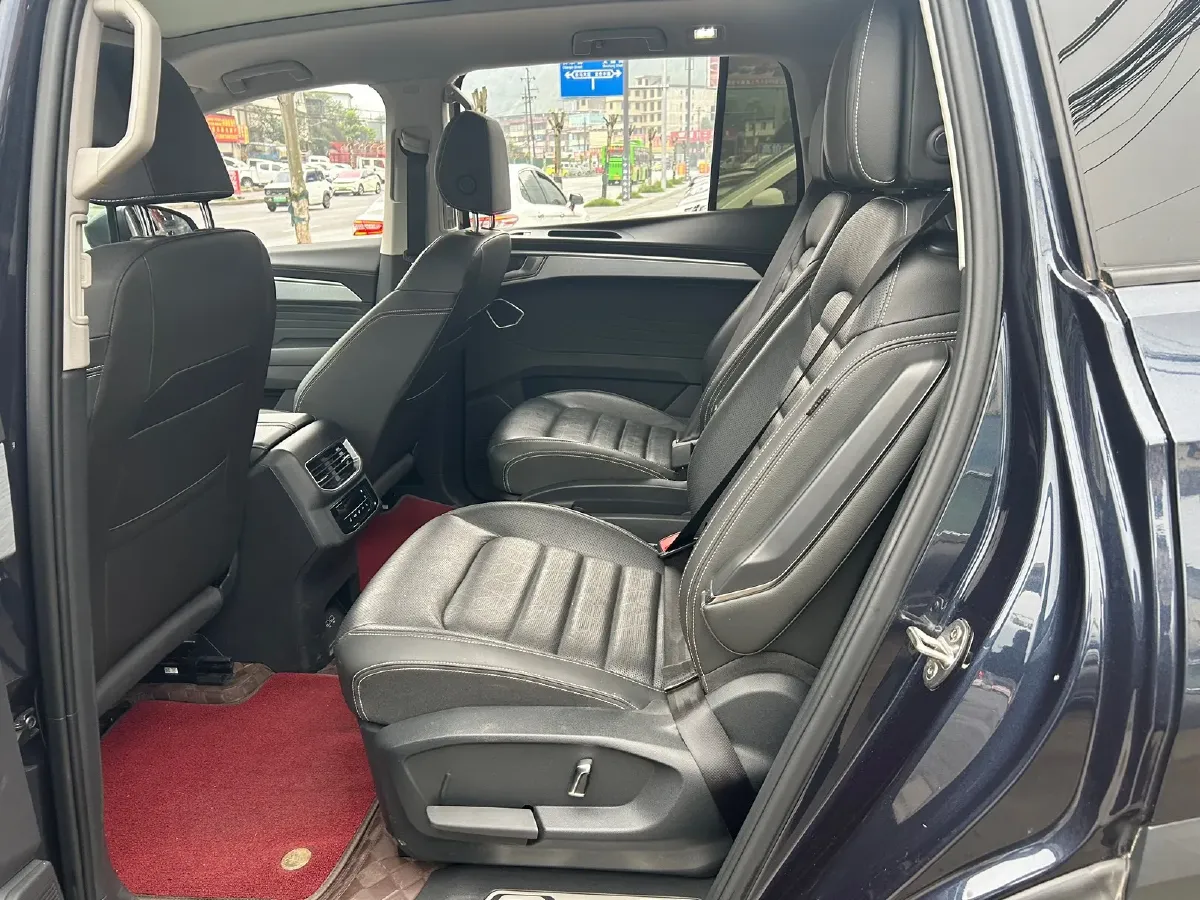 2021 Volkswagen Talagon 2.0T 220HP L4 7DCT,autocango,china used car exporter,china ev exporter,chinese used car exporter,chinese used ev exporter