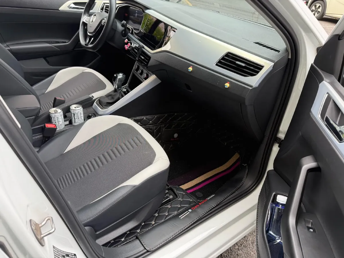 2023 Volkswagen Polo 1.5L 110HP L4 6AT,autocango,china used car exporter,china ev exporter,chinese used car exporter,chinese used ev exporter