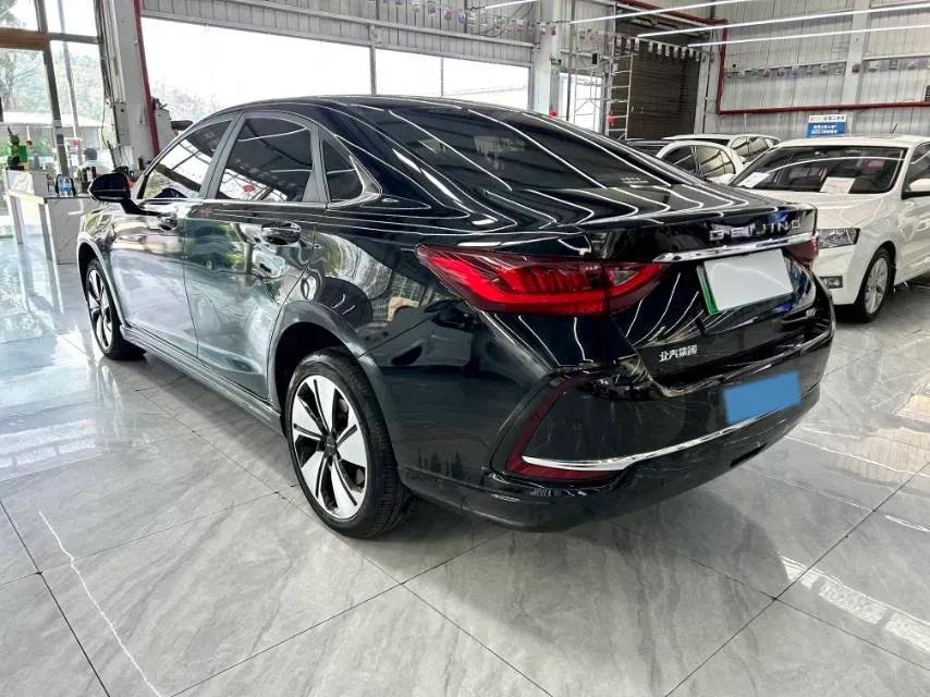 2022 BeiJing Auto EU7 BEV 60.7KWH,autocango,china used car exporter,china ev exporter,chinese used car exporter,chinese used ev exporter