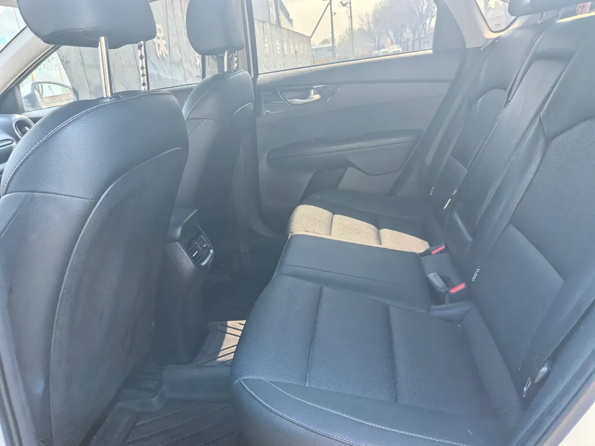 2021 Kia K3 1.5L 115HP L4 CVT,autocango,china used car exporter,china ev exporter,chinese used car exporter,chinese used ev exporter