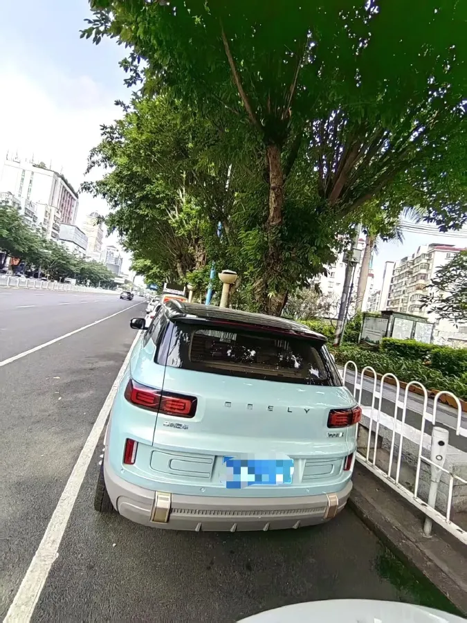 2023 Geely ICON 1.5T 181HP L4 7DCT,autocango,china used car exporter,china ev exporter,chinese used car exporter,chinese used ev exporter