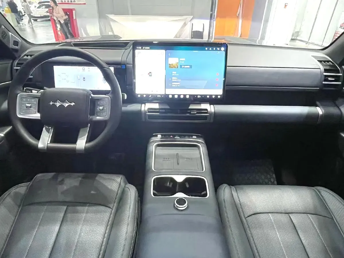 2025 FangChengBao Tai 7 1.5T 156HP L4 E-CVT PHEV,autocango,china used car exporter,china ev exporter,chinese used car exporter,chinese used ev exporter