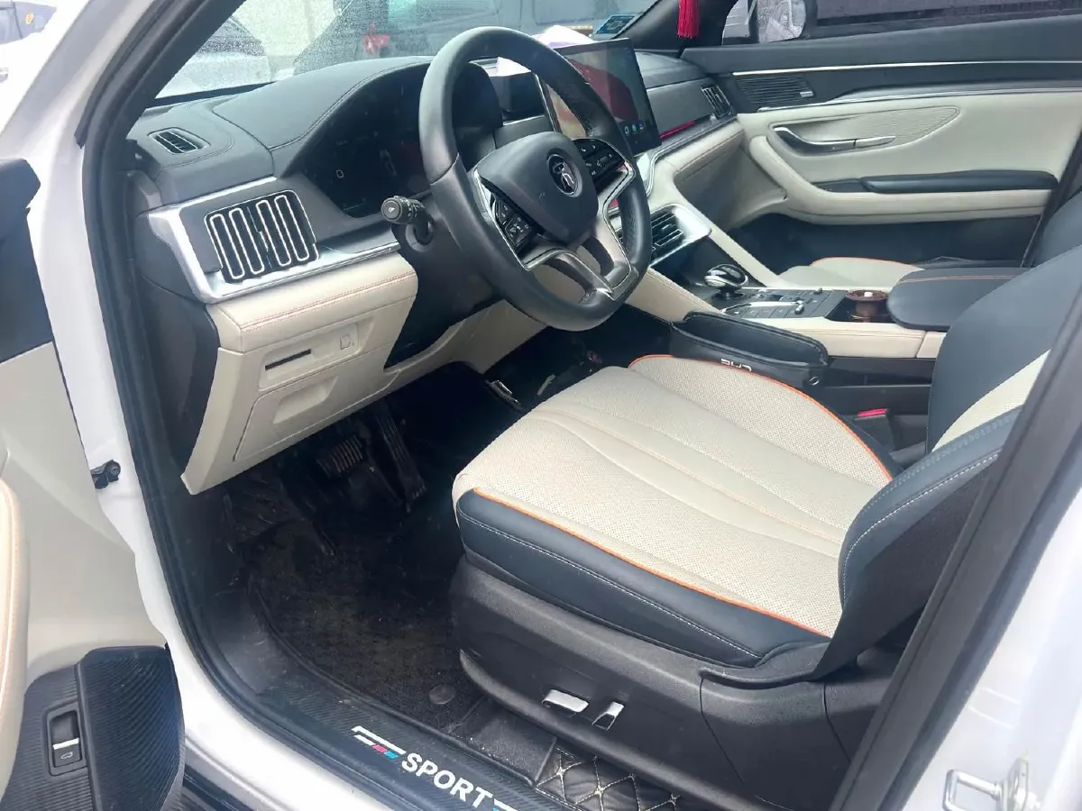 2021 Geely JiaJi 1.5T 177HP L3 7DCT PHEV 11.3KWH,autocango,china used car exporter,china ev exporter,chinese used car exporter,chinese used ev exporter