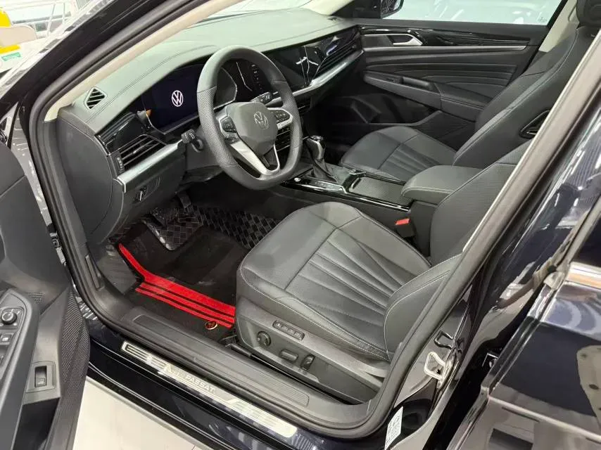 2025 Volkswagen Passat 2.0T 186HP L4 7DCT,autocango,china used car exporter,china ev exporter,chinese used car exporter,chinese used ev exporter