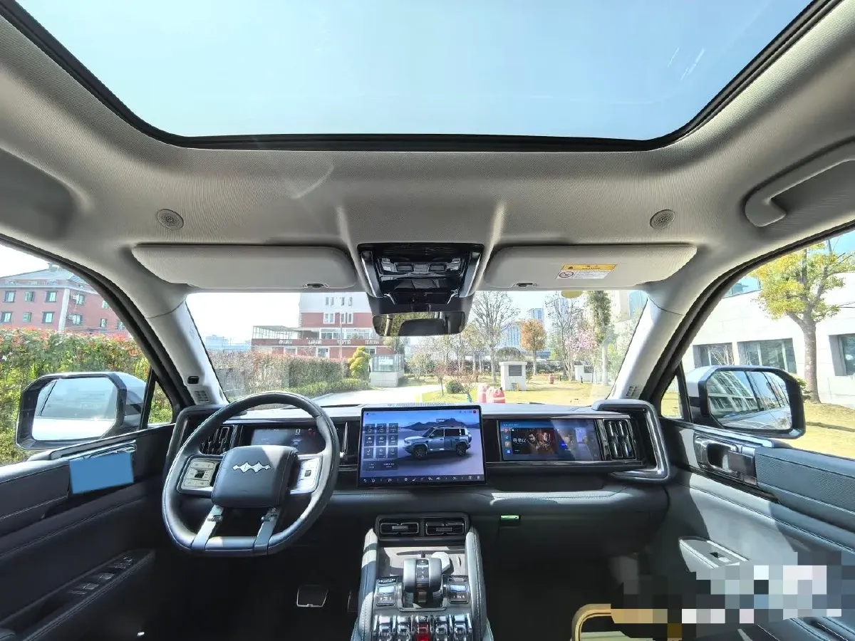 2025 FangChengBao Bao 5 1.5T 194HP L4 E-CVT PHEV 31.8KWH,autocango,china used car exporter,china ev exporter,chinese used car exporter,chinese used ev exporter