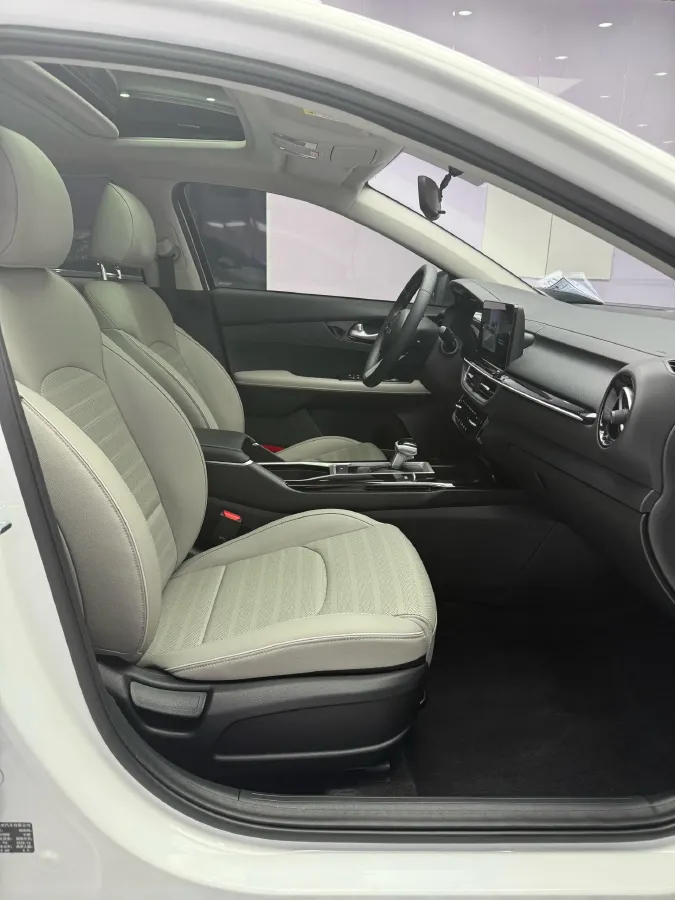 2023 Kia K3 1.5L 115HP L4 CVT,autocango,china used car exporter,china ev exporter,chinese used car exporter,chinese used ev exporter