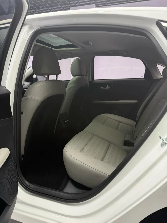 2023 Kia K3 1.5L 115HP L4 CVT,autocango,china used car exporter,china ev exporter,chinese used car exporter,chinese used ev exporter