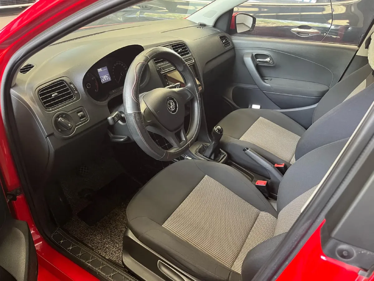 2018 ChangAn Eado 1.6L 128HP L4 5MT,autocango,china used car exporter,china ev exporter,chinese used car exporter,chinese used ev exporter