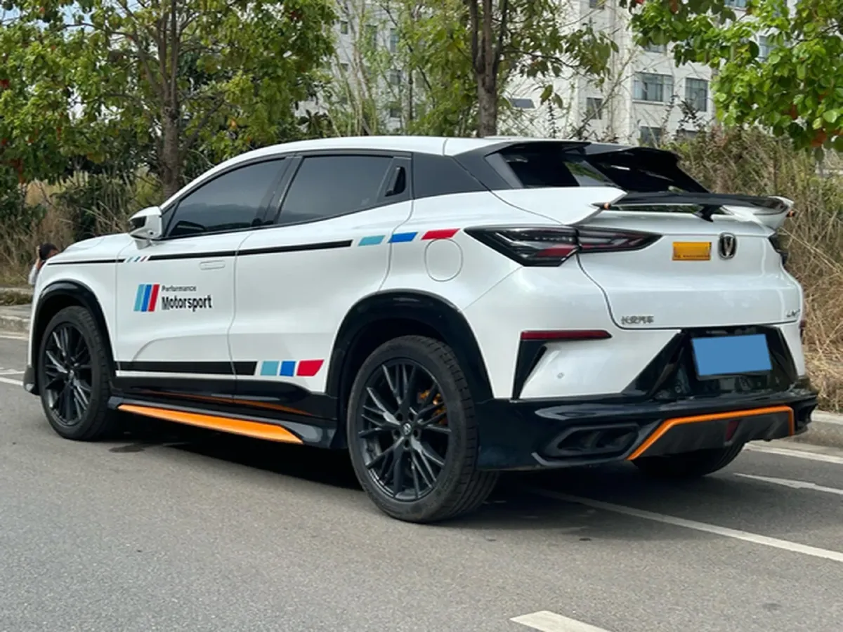 2023 ChangAn UNI-T 1.5T 188HP L4 7DCT,autocango,china used car exporter,china ev exporter,chinese used car exporter,chinese used ev exporter