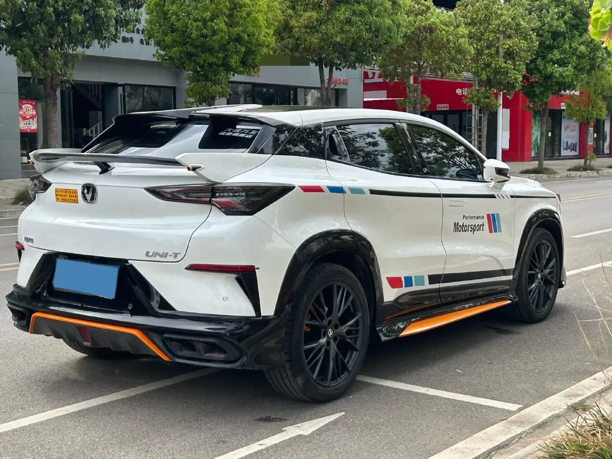 2023 ChangAn UNI-T 1.5T 188HP L4 7DCT,autocango,china used car exporter,china ev exporter,chinese used car exporter,chinese used ev exporter