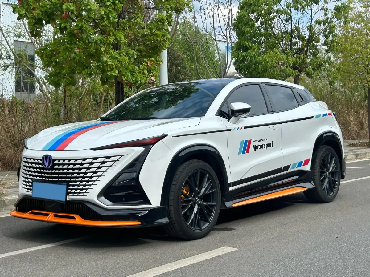 2023 ChangAn UNI-T 1.5T 188HP L4 7DCT,autocango,china used car exporter,china ev exporter,chinese used car exporter,chinese used ev exporter