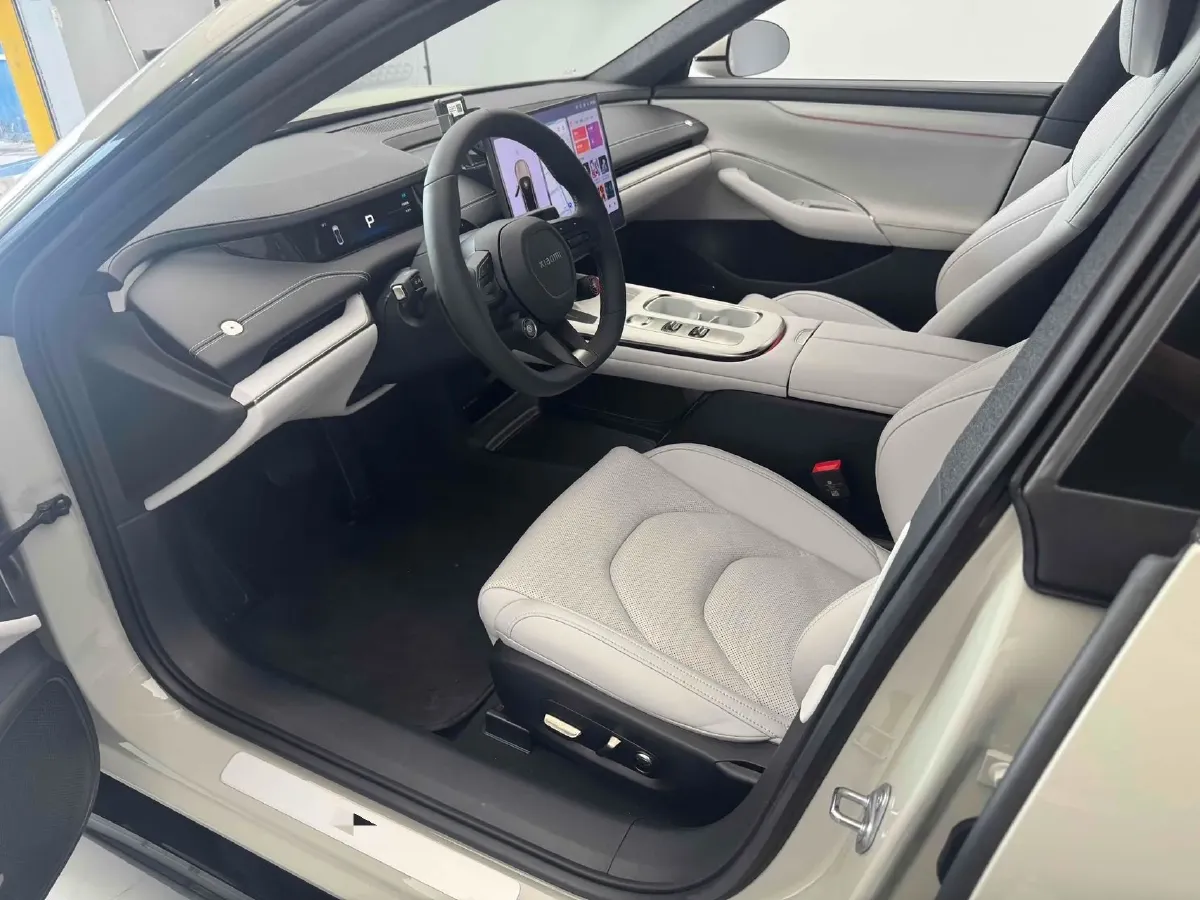 2024 MI SU7 BEV 94.3KWH,autocango,china used car exporter,china ev exporter,chinese used car exporter,chinese used ev exporter