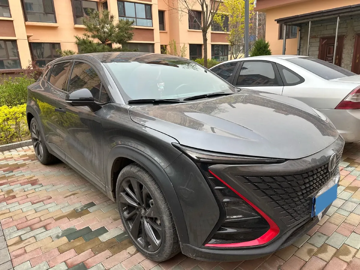 2020 ChangAn UNI-T 1.5T 180HP L4 7DCT,autocango,china used car exporter,china ev exporter,chinese used car exporter,chinese used ev exporter