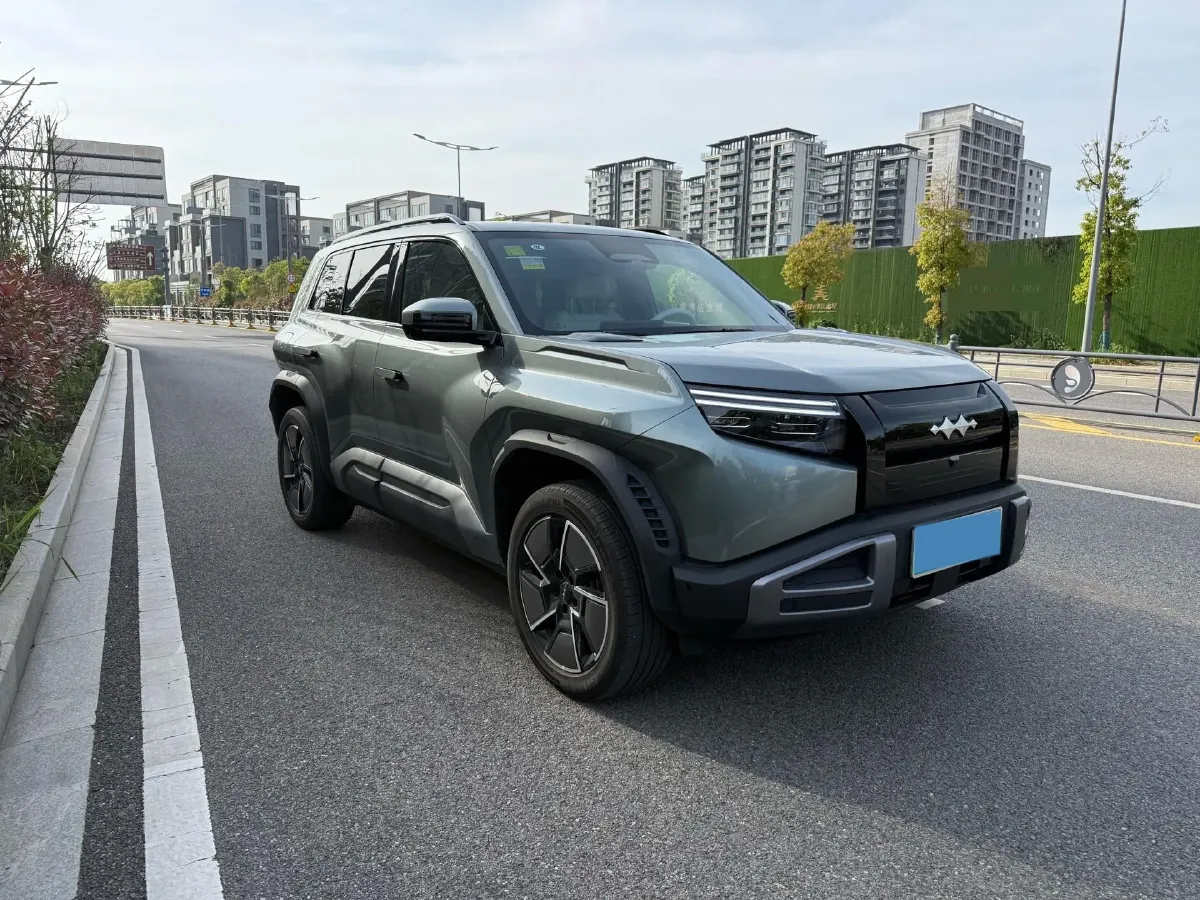 2025 FangChengBao Tai 3 BEV,autocango,china used car exporter,china ev exporter,chinese used car exporter,chinese used ev exporter