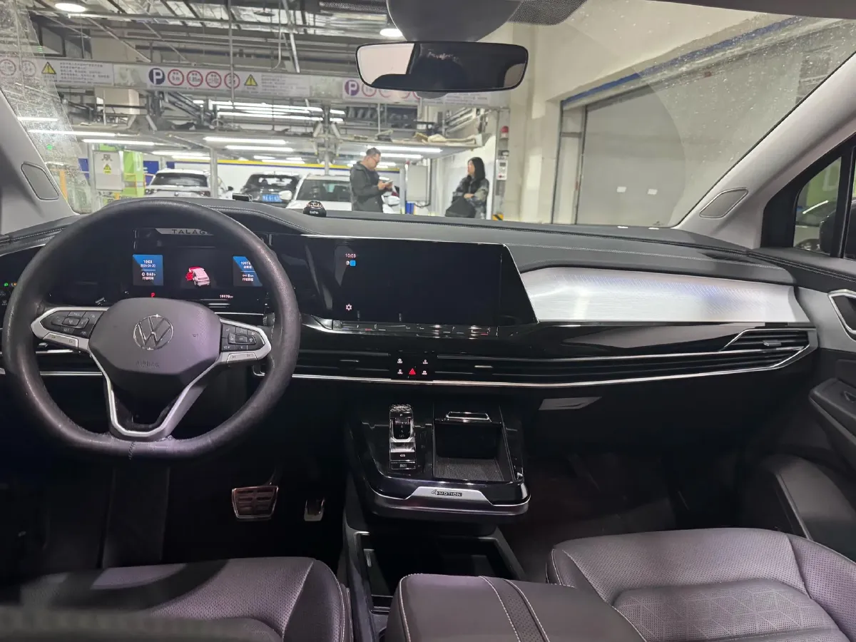 2021 Volkswagen Talagon 2.0T 220HP L4 7DCT,autocango,china used car exporter,china ev exporter,chinese used car exporter,chinese used ev exporter