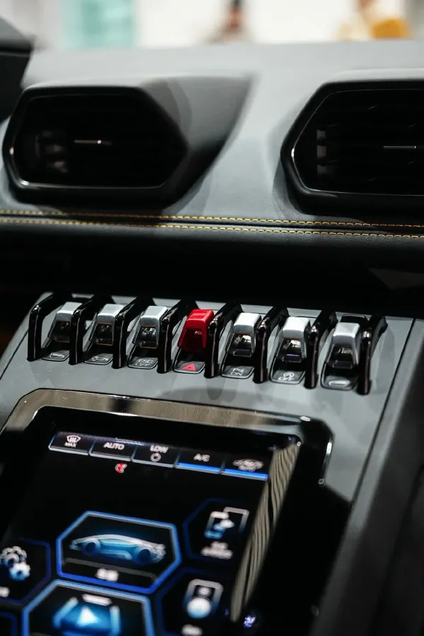 2020 Lamborghini Huracán 5.2L 611HP V10 7DCT,autocango,china used car exporter,china ev exporter,chinese used car exporter,chinese used ev exporter