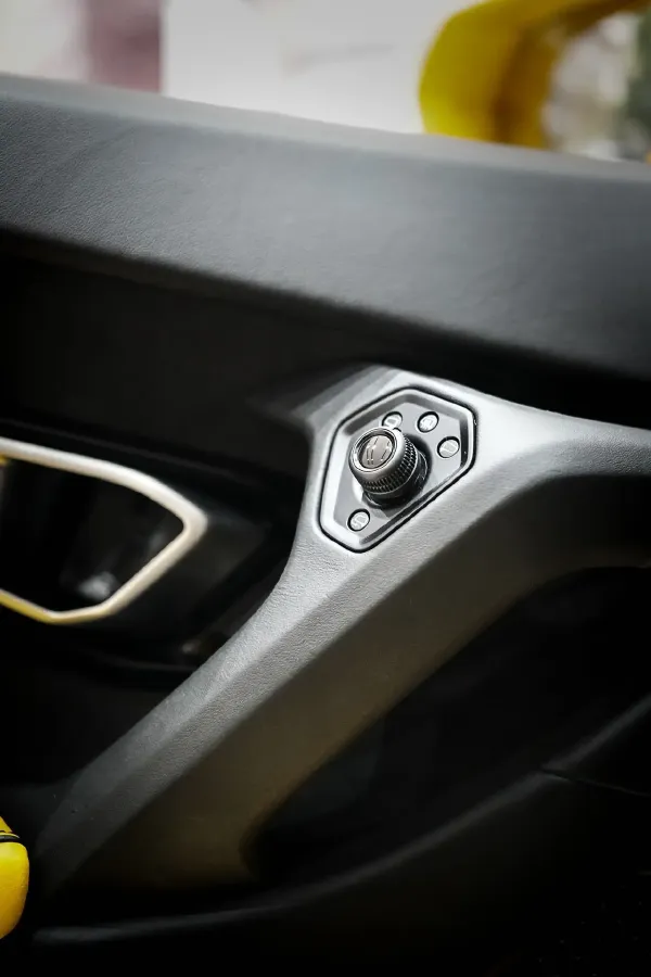 2020 Lamborghini Huracán 5.2L 611HP V10 7DCT,autocango,china used car exporter,china ev exporter,chinese used car exporter,chinese used ev exporter