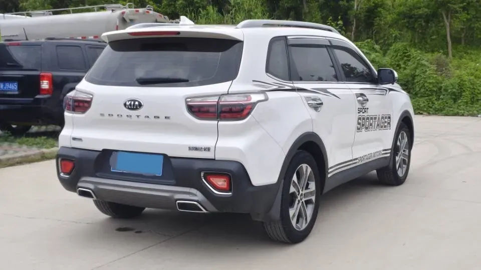 2018 Kia Sportage R 2.0L 160HP L4 6AT,autocango,china used car exporter,china ev exporter,chinese used car exporter,chinese used ev exporter