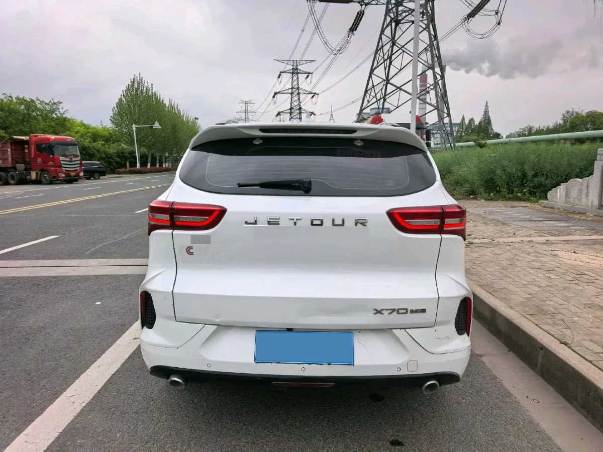 2022 Jetour X70 1.5T 156HP L4 6DCT,autocango,china used car exporter,china ev exporter,chinese used car exporter,chinese used ev exporter
