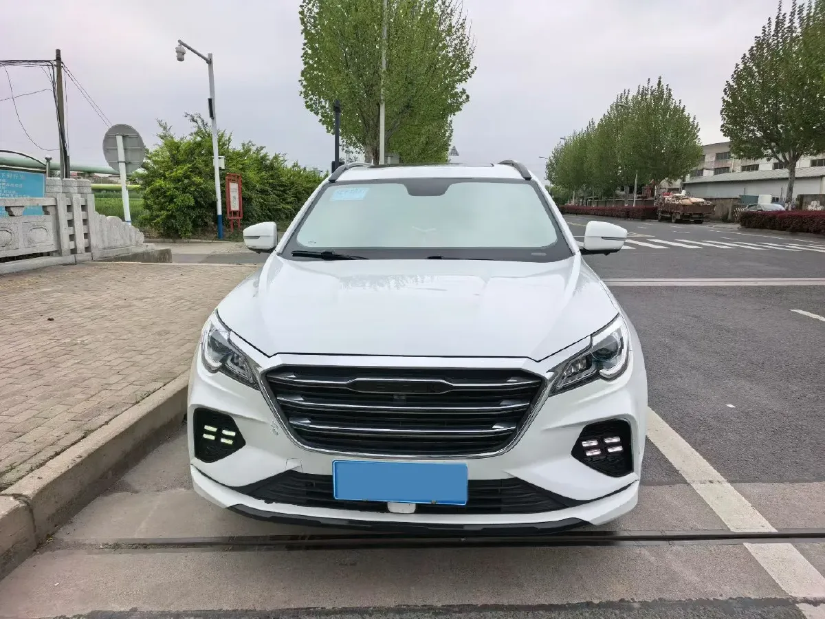 2022 Jetour X70 1.5T 156HP L4 6DCT,autocango,china used car exporter,china ev exporter,chinese used car exporter,chinese used ev exporter