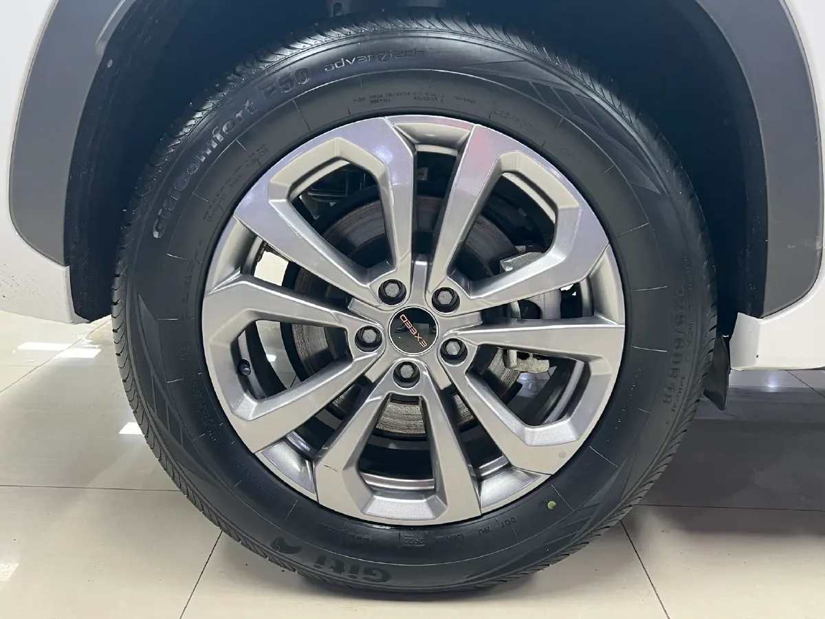 2022 Chevrolet Monza 1.5L 113HP L4 6AT,autocango,china used car exporter,china ev exporter,chinese used car exporter,chinese used ev exporter