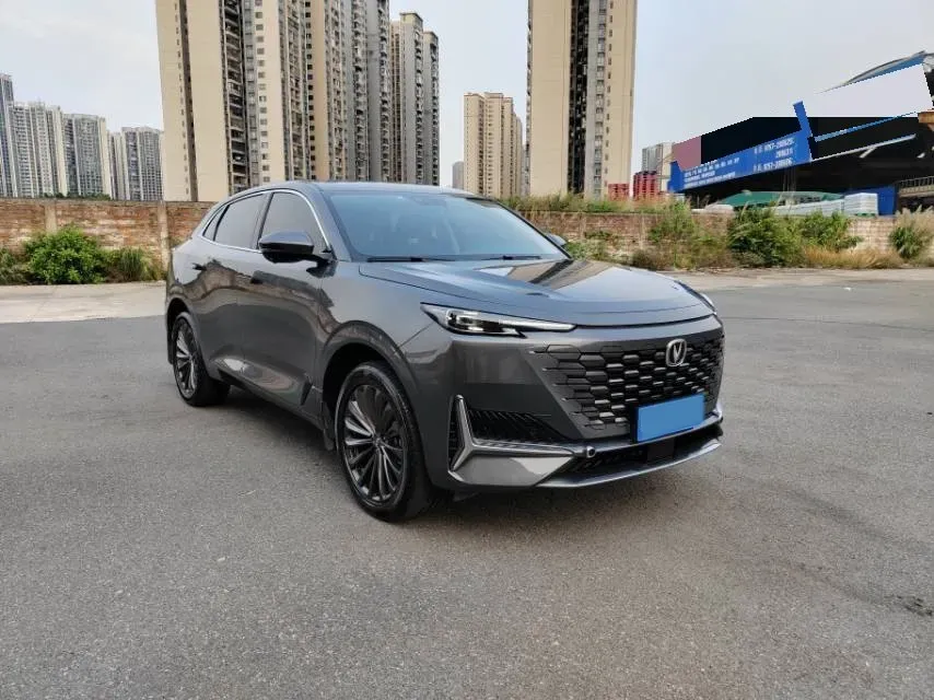 2021 ChangAn UNI-K 2.0T 233HP L4 8AT,autocango,china used car exporter,china ev exporter,chinese used car exporter,chinese used ev exporter