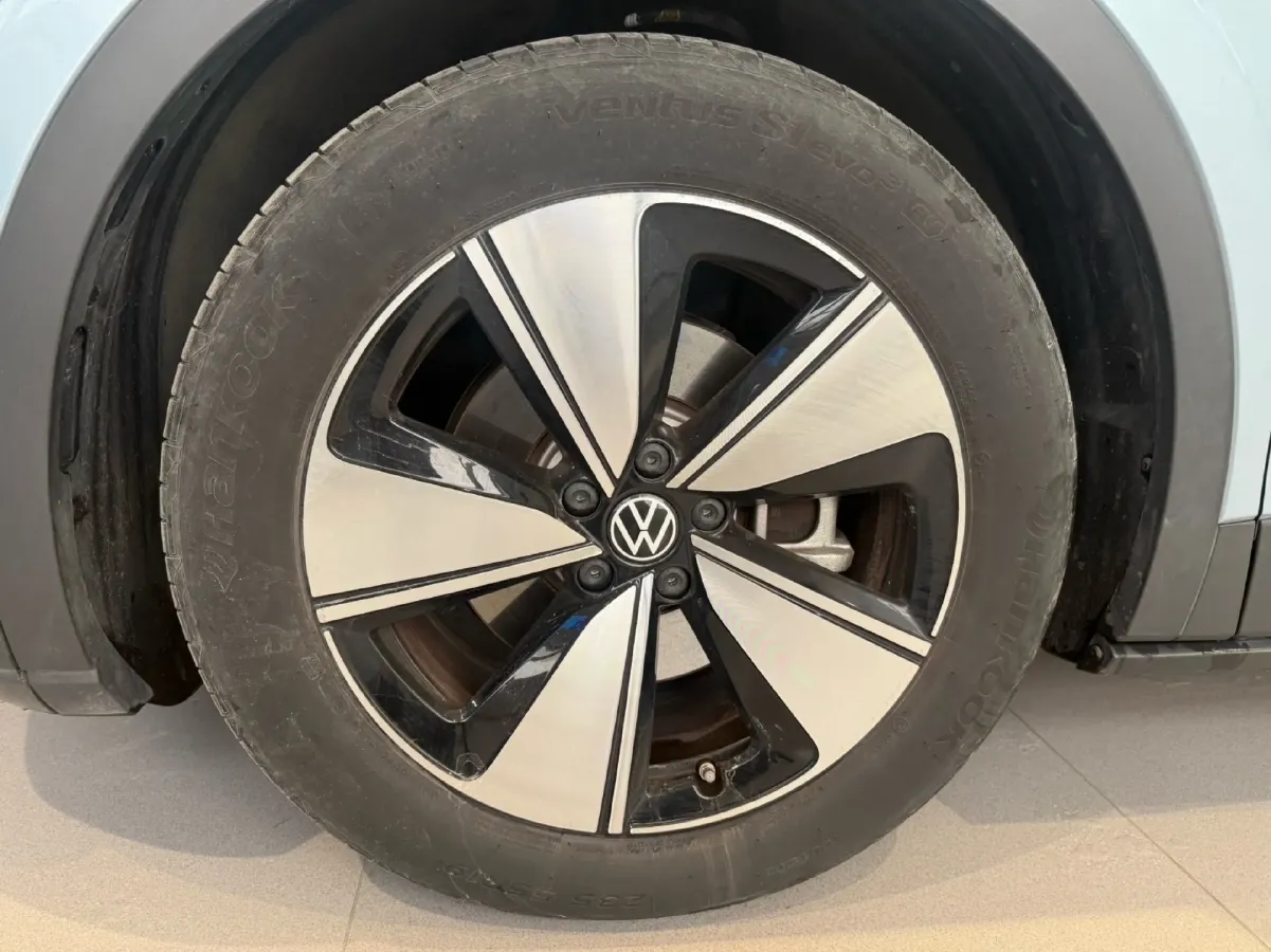 2025 Volkswagen ID.4 X BEV 52.8KWH,autocango,china used car exporter,china ev exporter,chinese used car exporter,chinese used ev exporter